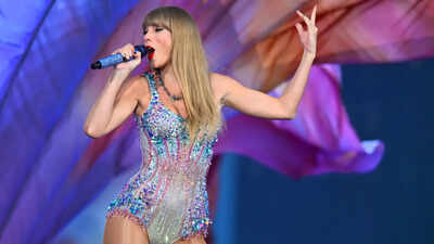  Taylor Swift’s new album reveal turns NHL into glitter-fueled Swiftie frenzy