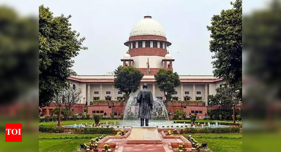 Exclusion of Aadhaar from Bihar SIR: SC observes 11 docs more 'voter friendly' than 7