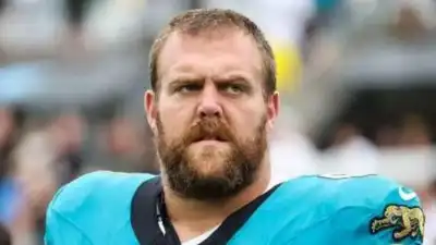 Brandon Scherff confirms retirement from NFL following Iowa Hall of Fame honor