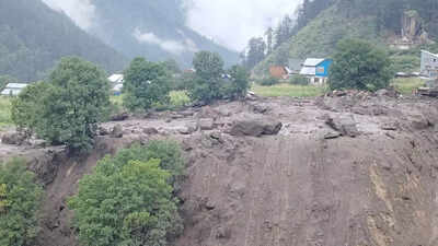  Victim recounts horror as Kishtwar cloudburst kills 60; several survivors say it felt like blast