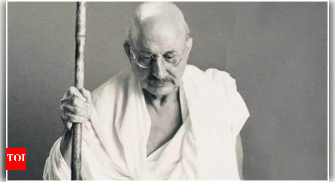 'The Bengal Files': Anupam Kher unveils first look as Mahatma Gandhi, reveals prep for the role, says 'no prosthetics were used here'