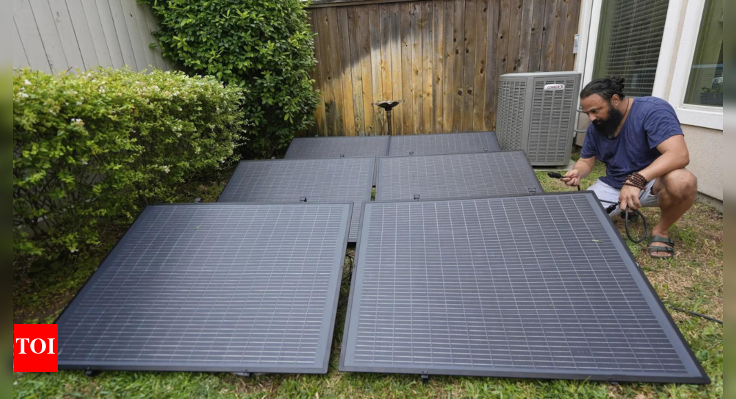 Balcony solar trend in US gains momentum, plug-in kits offer cheaper option, demand seen rising as rooftop credits end – Times of India