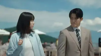  Two anxious people fall in love over chocolate - WATCH VIDEO
