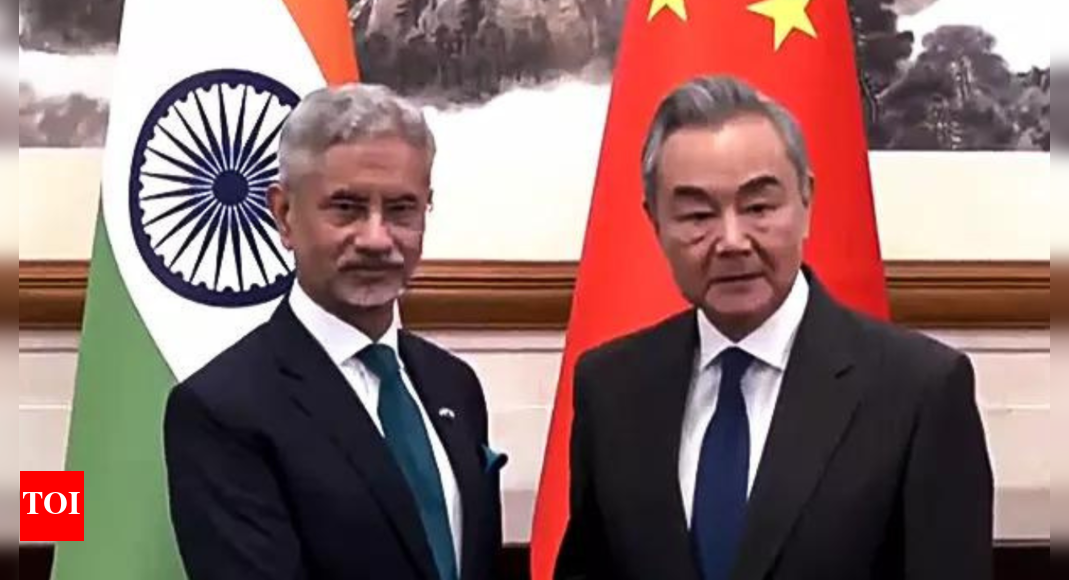 Talks on border issue: Chinese FM Wang Yi to visit India next week; EAM Jaishankar to hold bilateral talks Talks on border issue: Chinese FM Wang Yi to visit India next week; EAM Jaishankar to hold bilateral talks