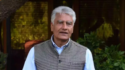 Punjab BJP leader Sunil Jakhar moves election commission against Sisodia alleging incitement of corrupt, violent practices