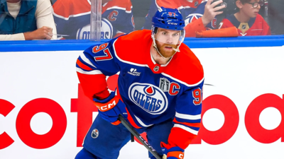  Connor McDavid might be planning something unexpected in his new contract with the Edmonton Oilers NHL insider hints