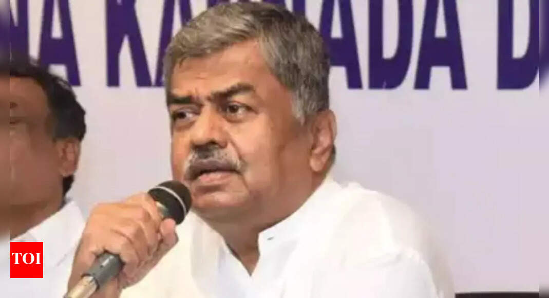 'RSS is Indian Taliban': Senior Congress leader BK Hariprasad