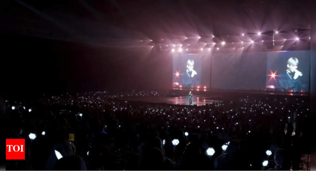 Baekhyun lights up Jakarta with dreamlike vibes in Reverie tour