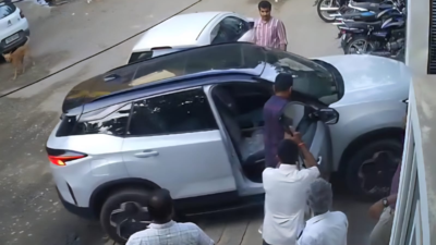 Tirupur man suffers injuries as SUV’s automated parking system fails