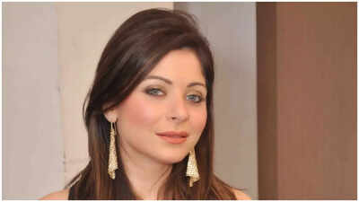 Kanika Kapoor makes BIG claim, saying even 'the greatest singer in India' doesn't get paid for his songs: 'I was paid Rs 101'