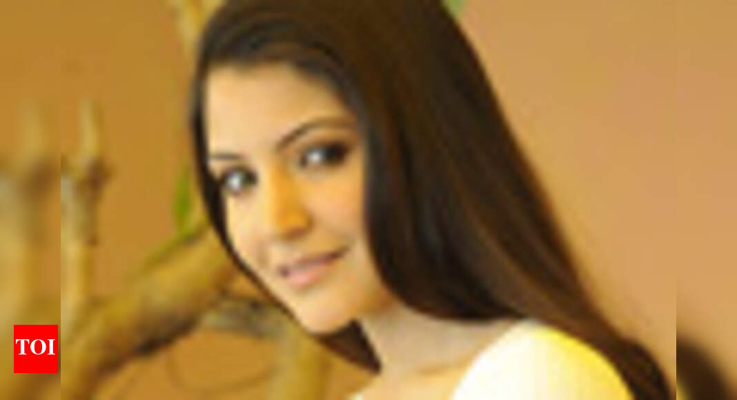 Raina dating anushka