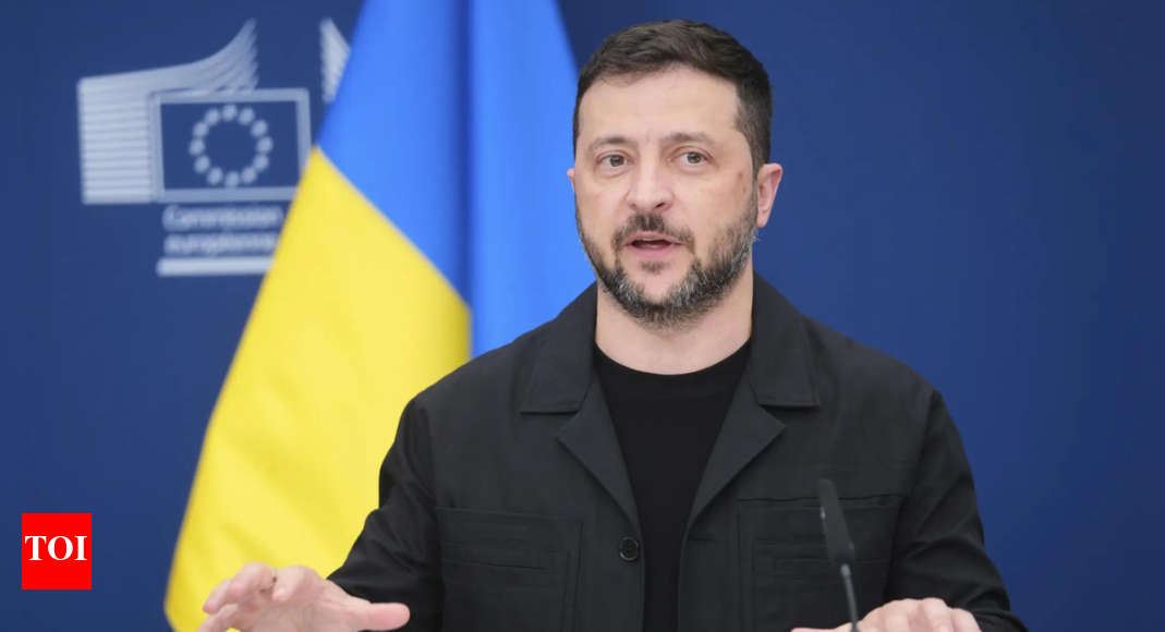 Zelenskyy hails US security guarantees; calls for trilateral talks with Russia