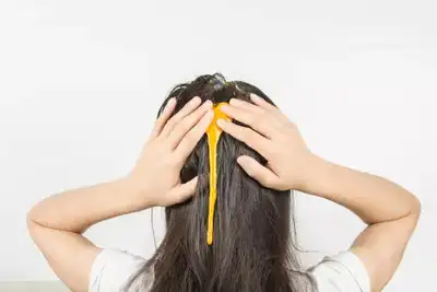  How to use eggs to stop thinning hair