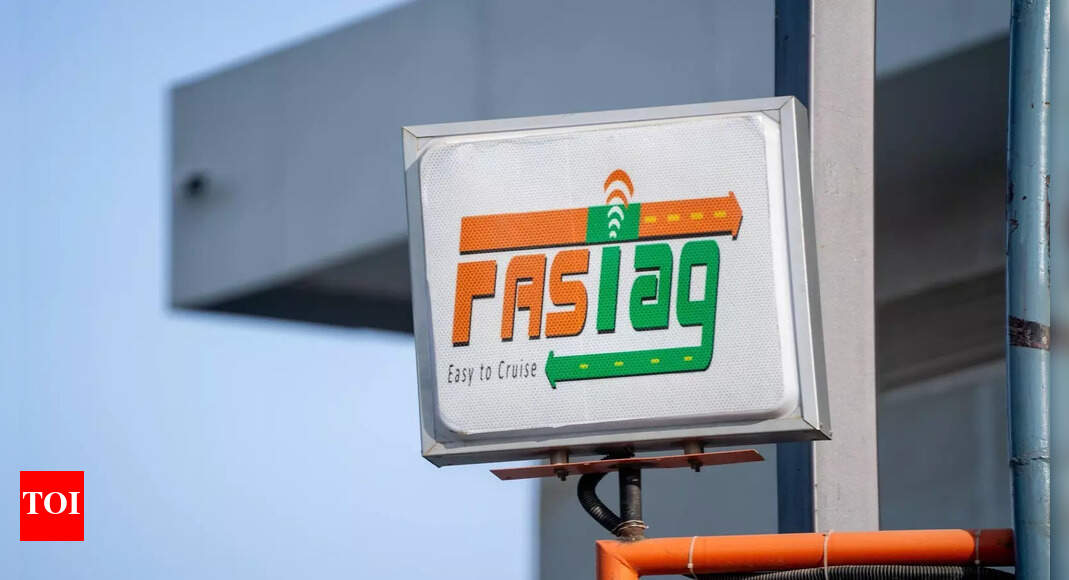 FASTag annual pass: Over 5 lakh users sign up in 4 days; Tamil Nadu leads with maximum number of purchases – Times of India