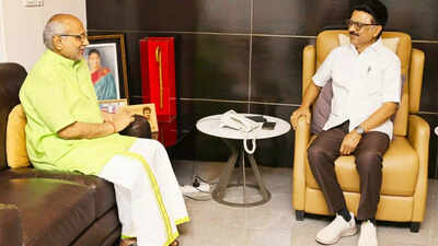  DMK in a bind as TN parties pitch for 'son of the soil'