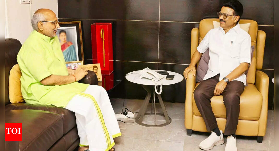 <div>Vice-presidential election: DMK in a bind as TN parties pitch for 'son of the soil'</div>