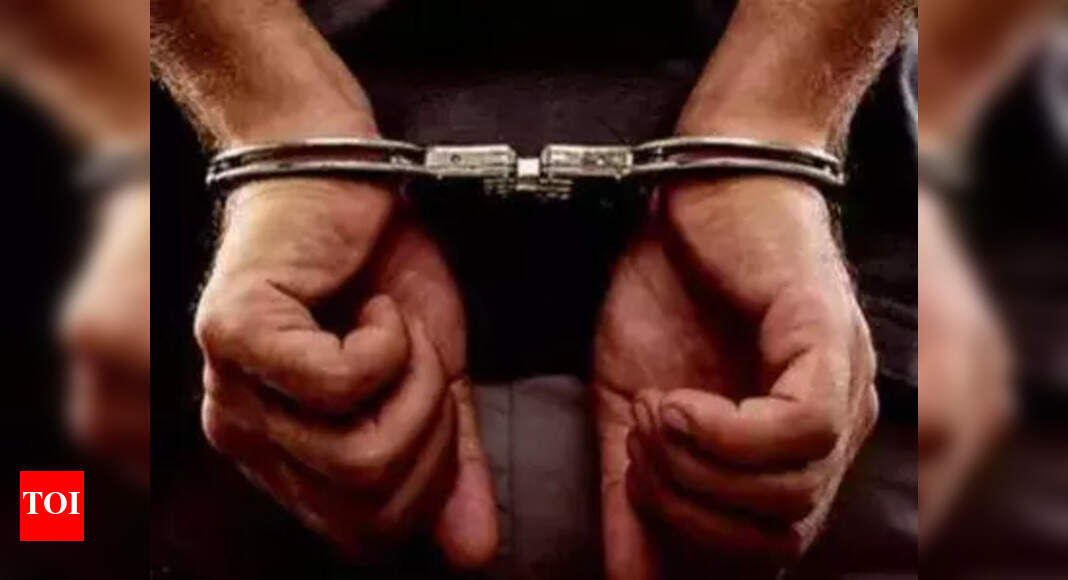 Flyer arrested in Chennai for smoking onboard