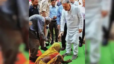  MP couple returns after 40 years, finds land usurped, selves ‘dead’ in records; denied Aadhaar, pension, identity
