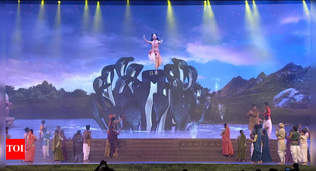 DJJS marks 30th Shri Krishna Janmashtami with grand cultural & spiritual fest