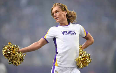 How NFL male cheerleaders redefine athleticism in football culture