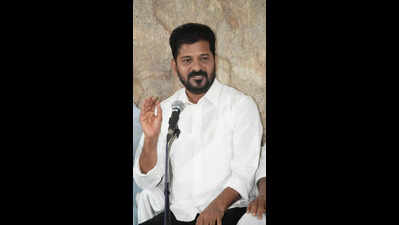 Revanth invokes Telugu pride, drums up support for Justice Reddy
