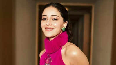  The ‘Kesari 2’ star adds weighted push-ups with 12 kg kettlebell challenge to her regime - See inside
