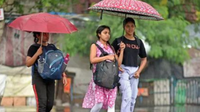  Humid temperatures with moderate rain expected today