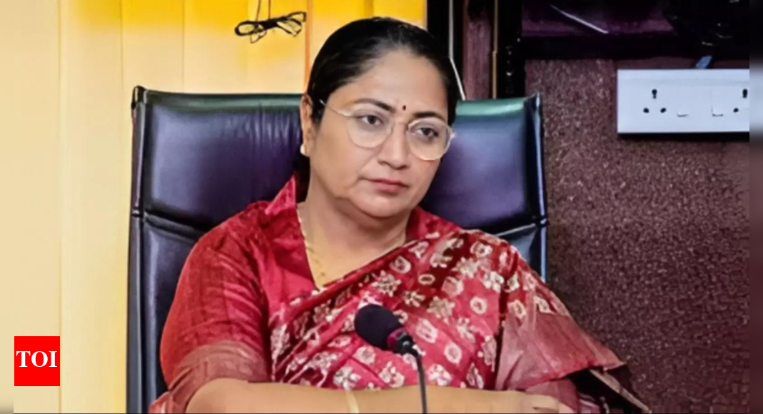 'Man grabbed hand, tried to pull her: Delhi CM Rekha Gupta attacked during 'Jan Sunwai'; how it all unfolded