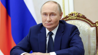  After Lavrov's Soviet sweatshirt, Putin gifts $22k Soviet-style motorcycle to Alaska man