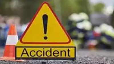  4 killed, 5 injured as van rams into truck on NH-27 in Bundi