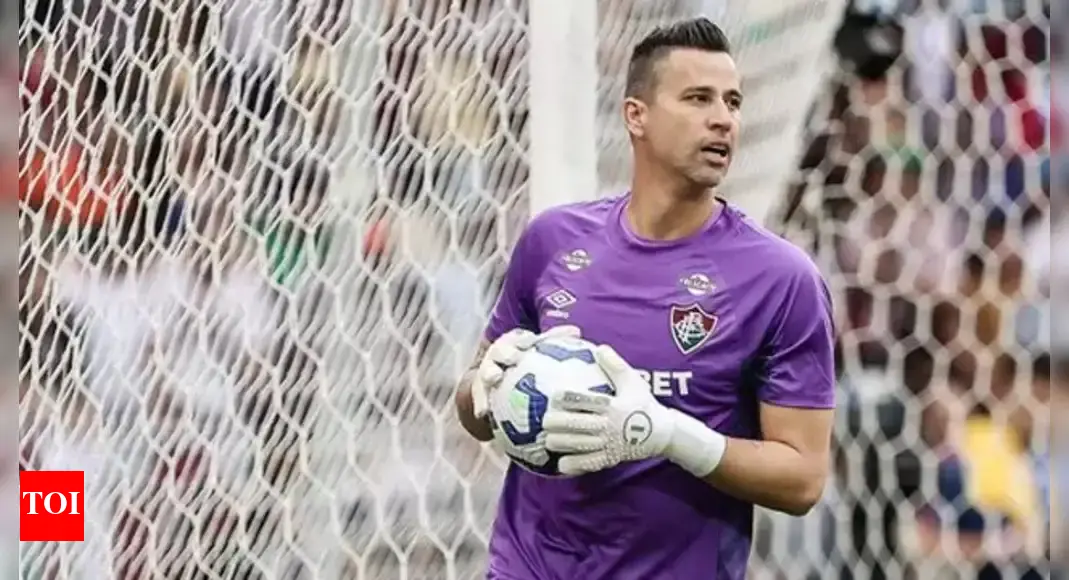 World Record! Fabio creates football history, breaks Peter Shilton's all-time record for most competitive appearances