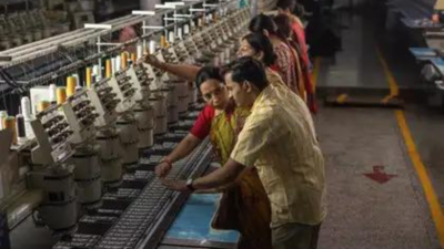 Exportación textil: a pesar de los vientos en contra globales, los envíos en julio han aumentado en un 57%; Sintetizado de abril-julio-exportación aumentó $ 12.18 BN