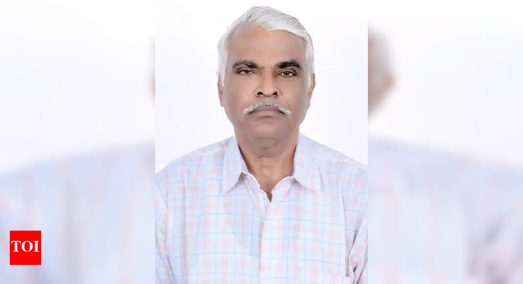 Uma Ganesh Smruti award for veteran theatre light designer Shivshankar Malode | Nagpur News - Times of India