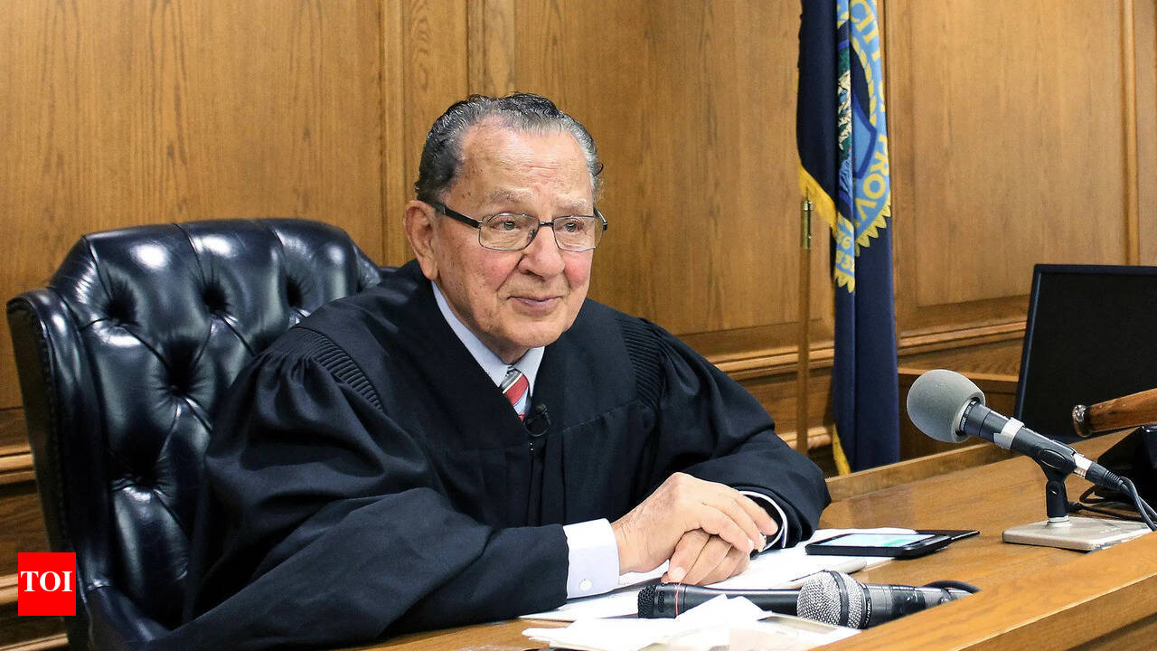 Frank Caprio, beloved judge on Emmy-nominated 'Caught in Providence',  passes away at 88 after battle with cancer | - Times of India