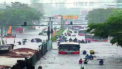 Mumbai University reschedules exams amid heavy rains: Check revised schedule here