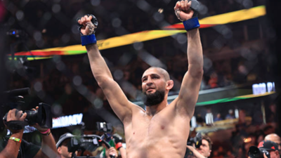  Former 2x Light Heavyweight champion reacts to Khamzat Chimaev’s UFC 319 title win