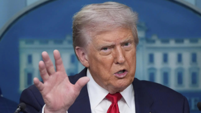  Trump to patrol Washington streets with police, military; intensifies crackdown