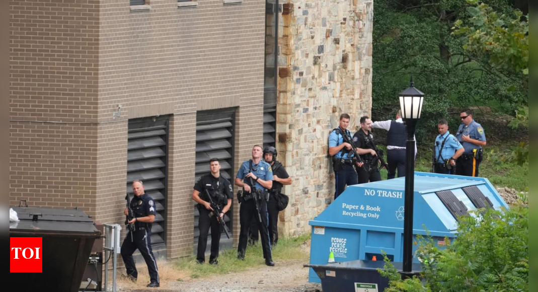 <div>False shooter report sparks panic: Villanova University receives 'hoax' call; triggers campus lockdown</div>