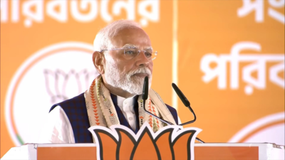   In Kolkata, PM Modi's big charge and a promise - top quotes