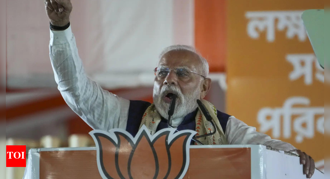Oppn afraid for its netas... we have seen files being signed from jail: Modi