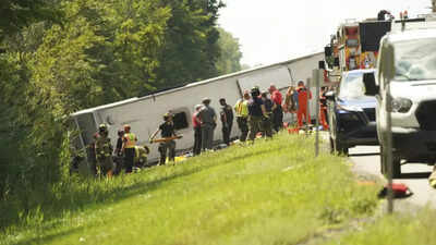 Driver distracted? New York City tour bus crash kills five – Indians among passengers