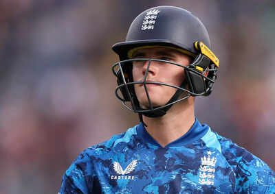 Sachin Tendulkar played at 16! Ex-England cricketer on Jacob Bethell becoming captain at 22; slams country for 'conservative' mindset