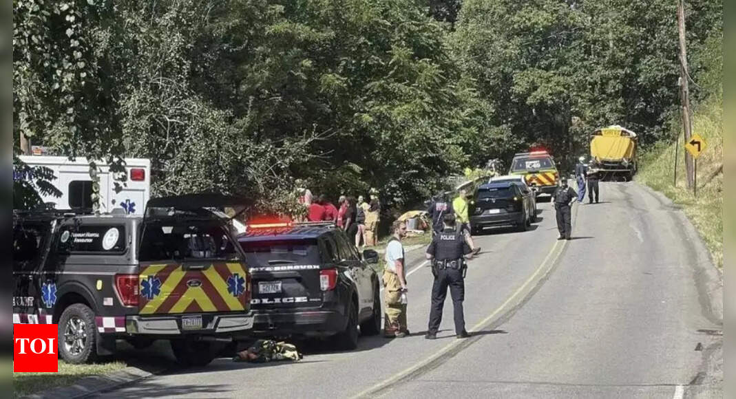 School bus carrying junior football team crashes near Pittsburgh; 21 hospitalised; probe under way | World News – Times of India