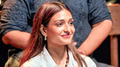 Aishwarya Khare bids farewell to Chhoriyan Chali Gaon; says ‘This journey has been one of the toughest yet most rewarding experiences of my life’