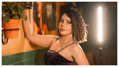 Rozlyn Khan files complaint after Aadhaar misuse for loan