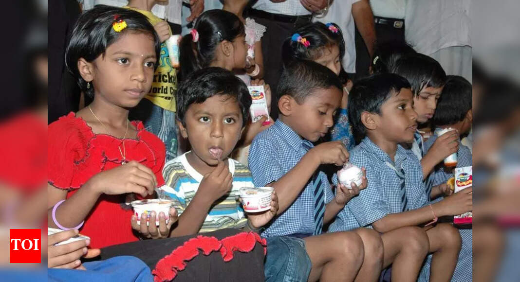 In 3 years, KMF earned Rs 3.7cr profit on supply of ice cream to Amul post image