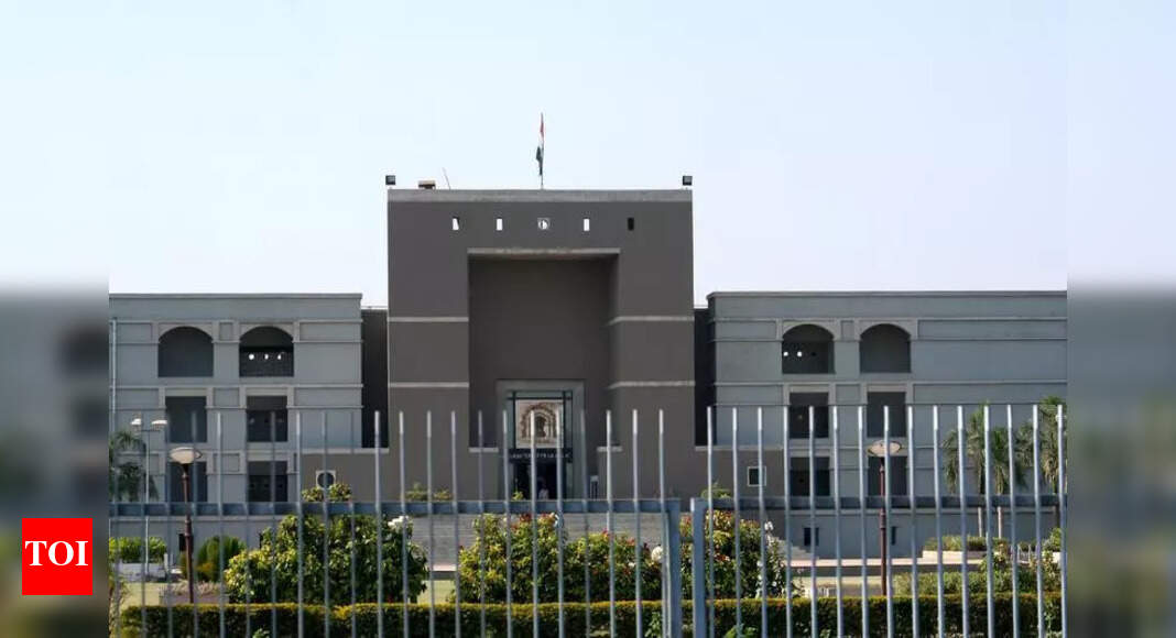 Gujarat HC refuses to believe witness who surfaced after 16 years post image