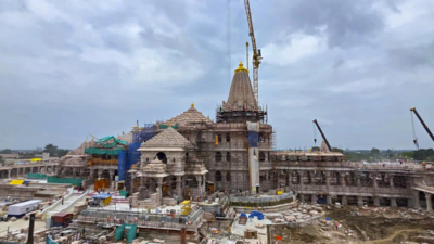 Key member of Ayodhya temple trust & ex-royal passes away
