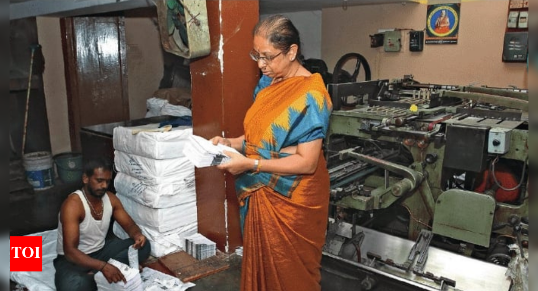 'सुधर्म': भारत का एकमात्र संस्कृत अखबार 55 साल की छपाई पूरी करता है; केवल प्रेरणादायक समाचार प्रकाशित करता है, संयुक्त राज्य अमेरिका से जापान तक दुनिया भर में पढ़ें | बेंगलुरु न्यूज