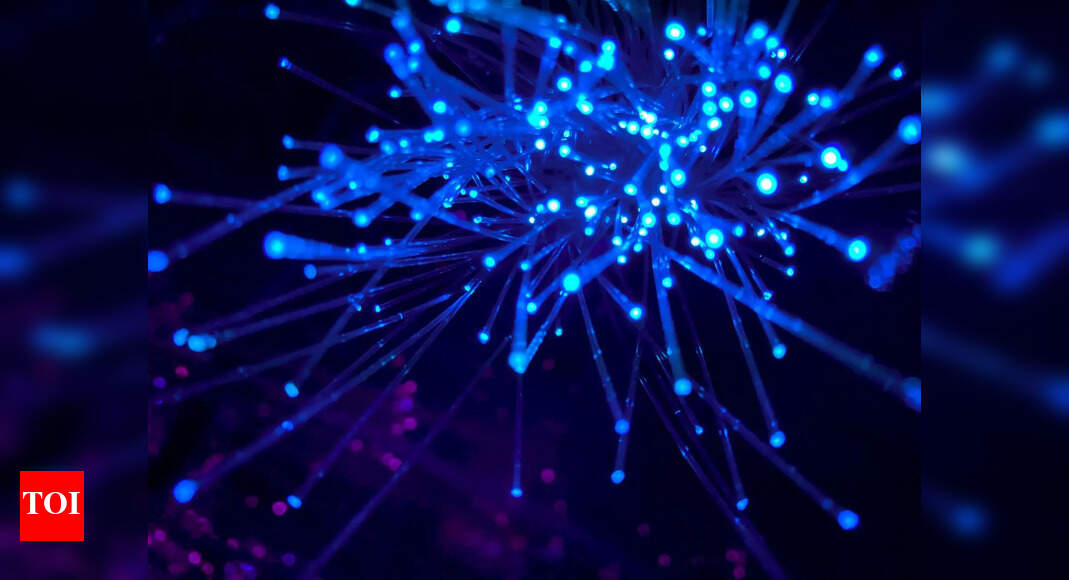Philippines opens its telecom market to new players with Internet Access law